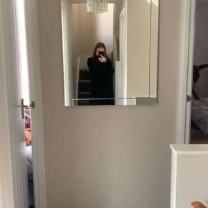 Meet your Posher, Demi-leigh